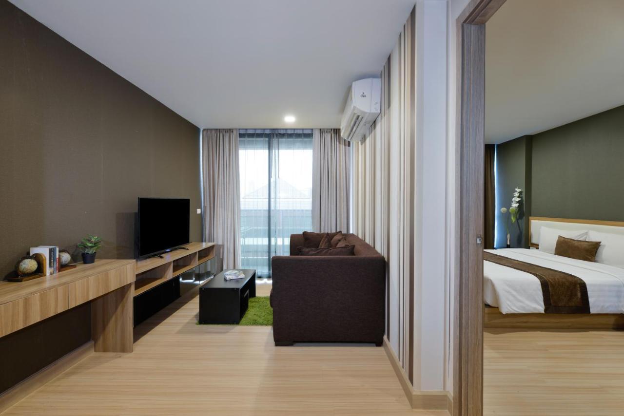 Ten Ekamai Residences Bangkok Exterior foto