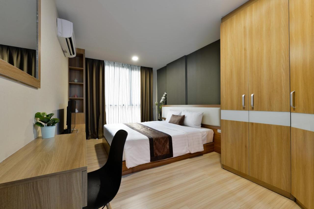 Ten Ekamai Residences Bangkok Exterior foto
