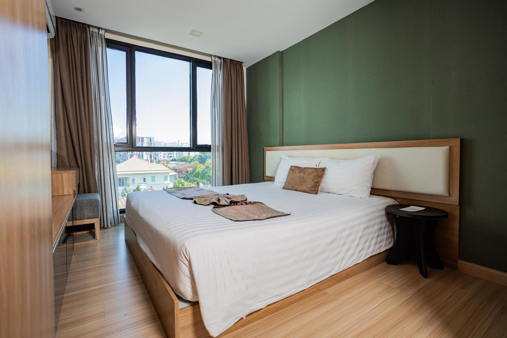 Ten Ekamai Residences Bangkok Exterior foto